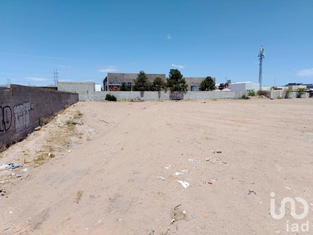 TERRENO EN VENTA SECTOR AV DE LAS TORRES Y JILOTEPEC