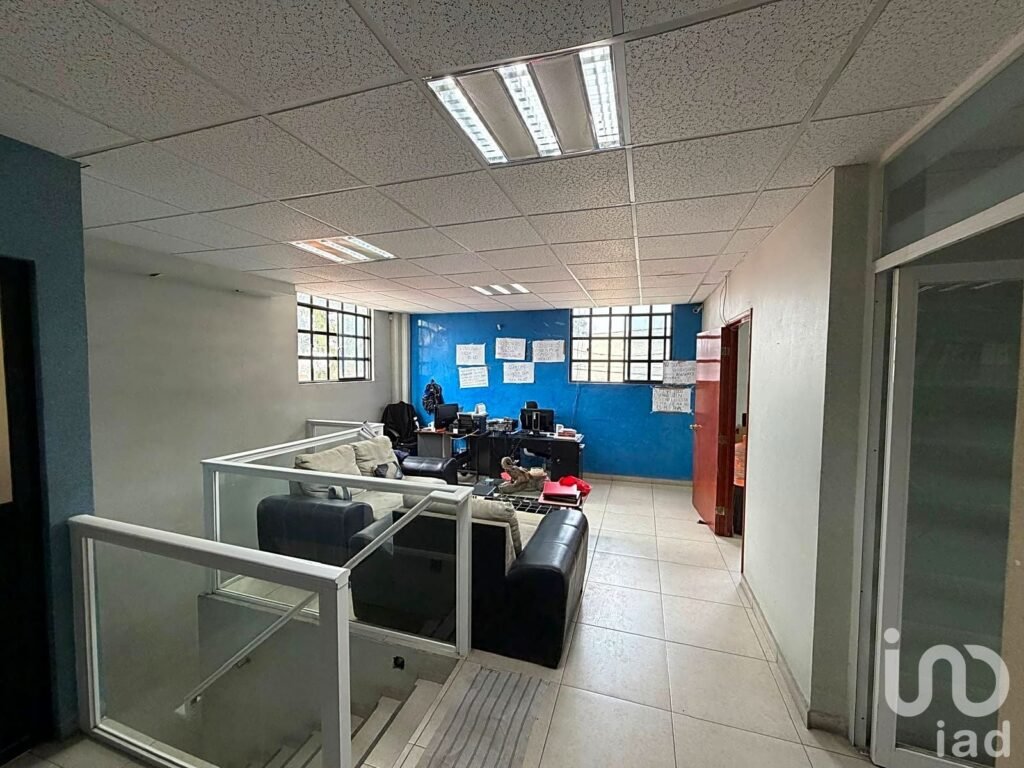EDIFICIO INDUSTRIAL Y COMERCIAL EN VENTA | ECATEPEC, ESTADO DE MÉXICO