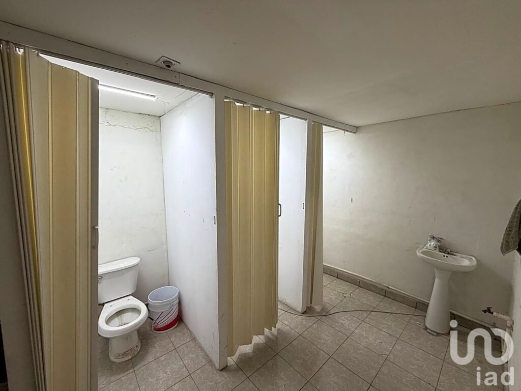 EDIFICIO INDUSTRIAL Y COMERCIAL EN VENTA | ECATEPEC, ESTADO DE MÉXICO