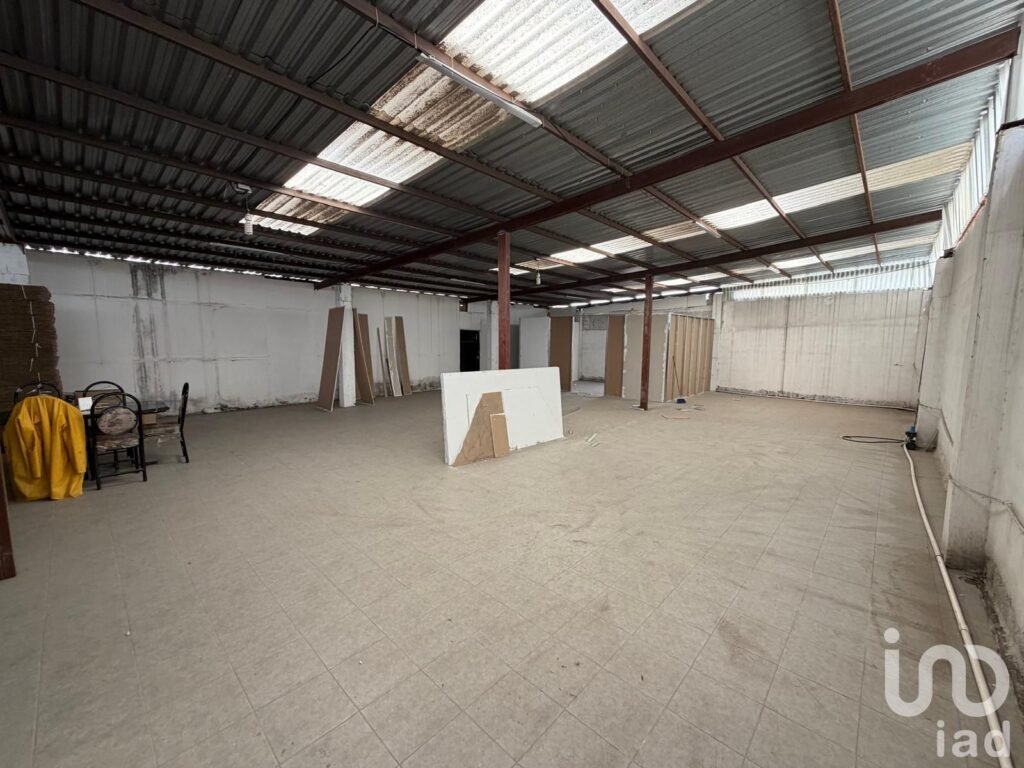 EDIFICIO INDUSTRIAL Y COMERCIAL EN VENTA | ECATEPEC, ESTADO DE MÉXICO