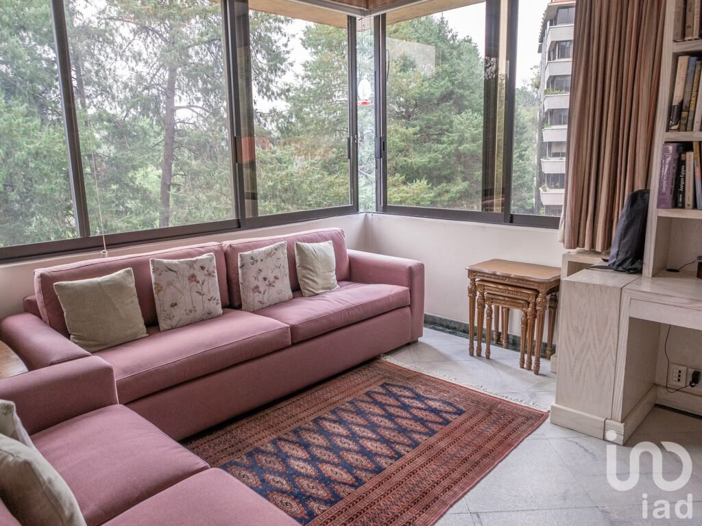 Espectacular departamento con excelente ubicación en Bosques de las Lomas  !!
