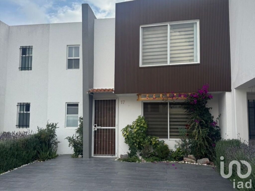 Casa en Venta en Cuautlancingo, Puebla, México (Inversión, 4 Caminos)