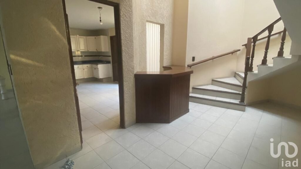 Se renta casa para uso comercial o habitacional en  Fraccionamiento Los Pilares, San Manuel, Puebla