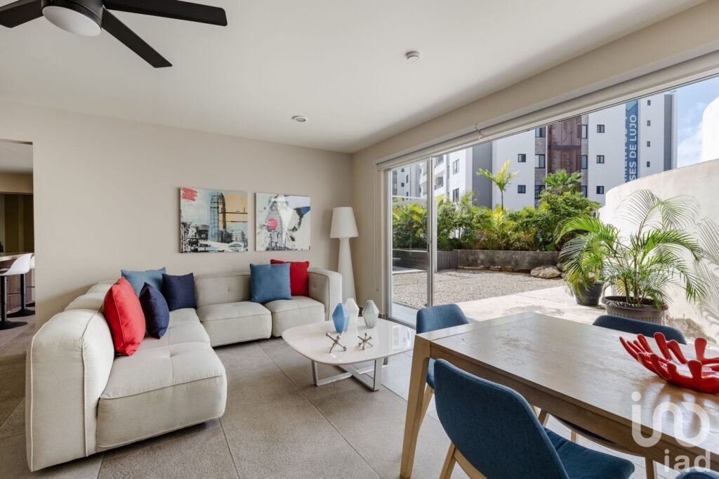 DEPARTAMENTO EN VENTA - CUMBRES CANCÚN