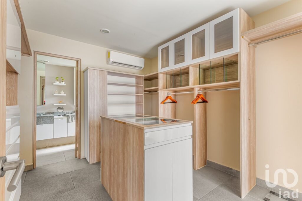 DEPARTAMENTO EN VENTA - CUMBRES CANCÚN