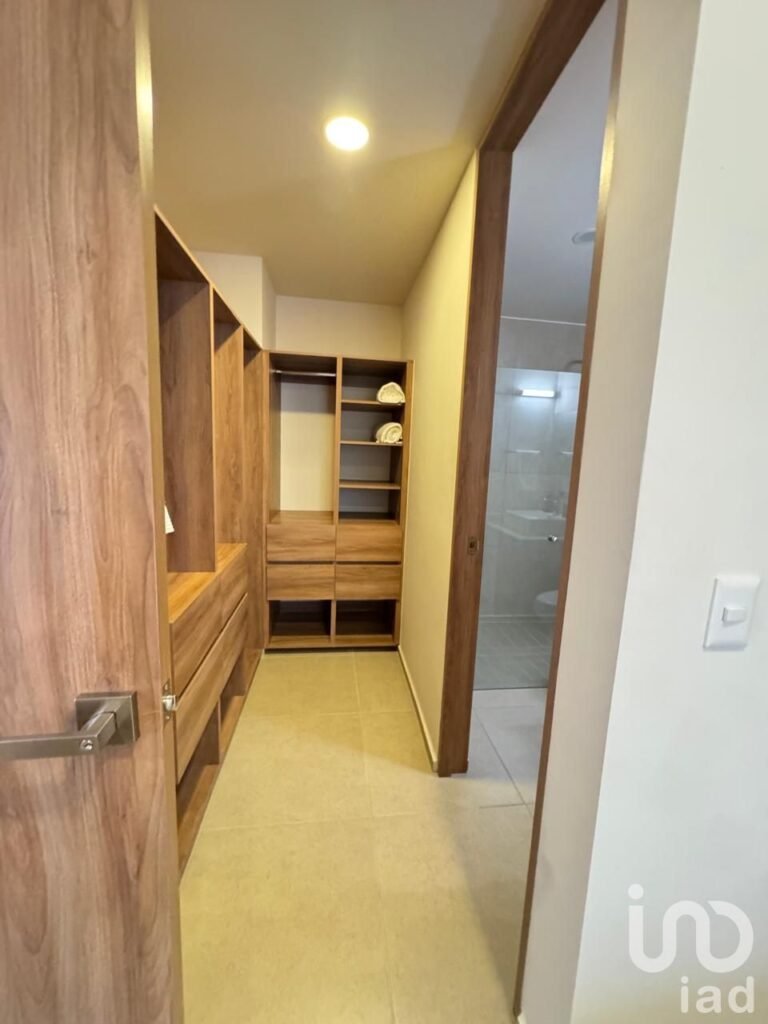 Departamento 2 recámaras, venta, cercano a Parque el mirador, Cancún, amenidades de lujo.