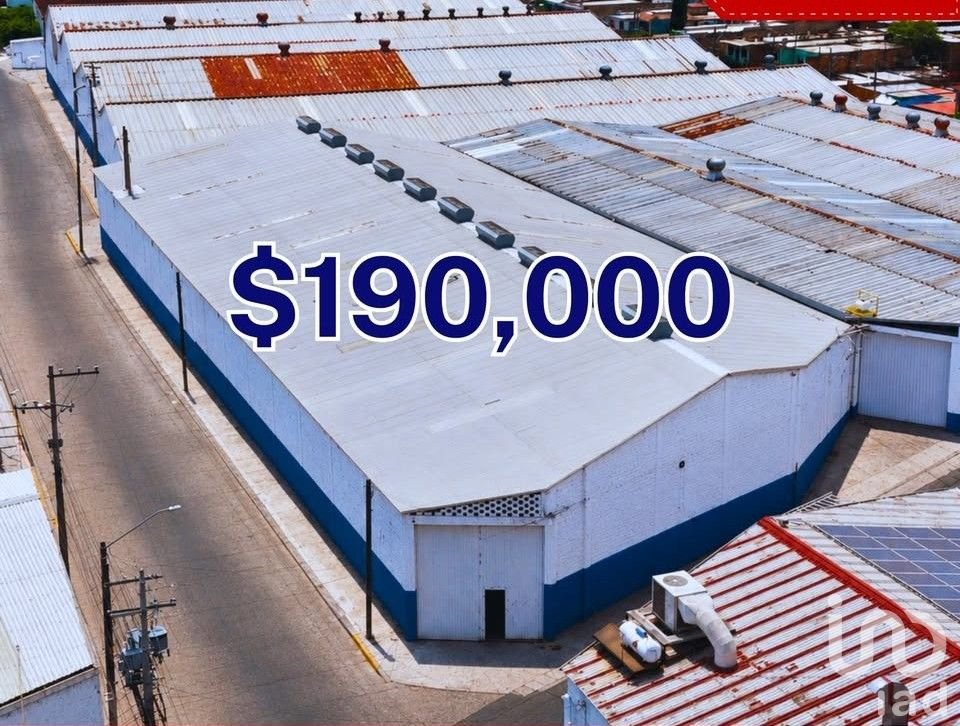 Bodega Industrial en Esquina – 1,900 m² con Luz Trifásica 440V – Col. Echeverría, GDL