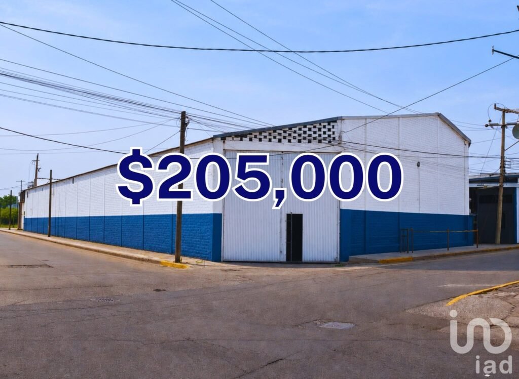 Bodega Industrial en Esquina – 1,900 m² con Luz Trifásica 440V – Col. Echeverría, GDL