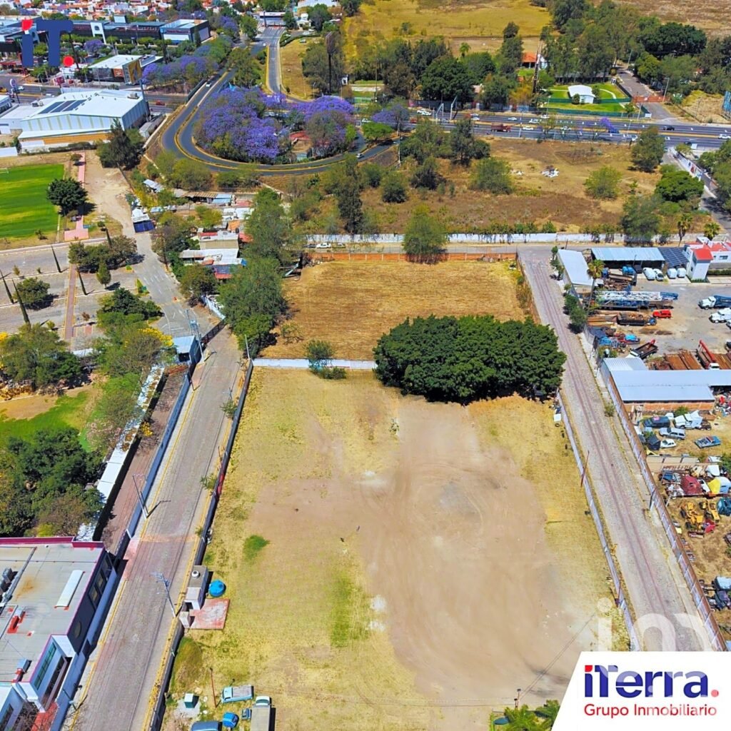Terreno Comercial de 5,600 m² en Renta – Ubicación Estratégica en El Campanario, Zapopan