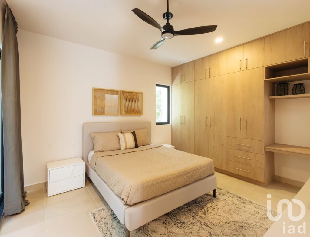 Townhouse de 2 Recámaras con Roof Top Privado en Cholul
