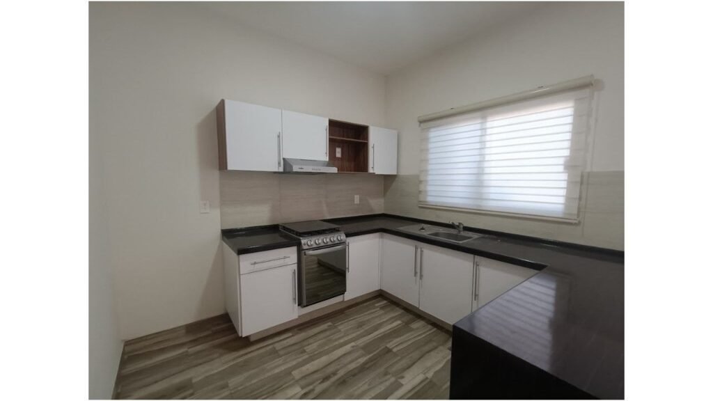 DEPARTAMENTO EN VENTA, EN CONDOMINIO EN RUBI DEL BAJIO 2DA SECC. LEON. GTO., CREDITO BANCARIO.