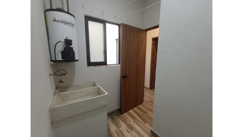 DEPARTAMENTO EN VENTA, EN CONDOMINIO EN RUBI DEL BAJIO 2DA SECC. LEON. GTO., CREDITO BANCARIO.
