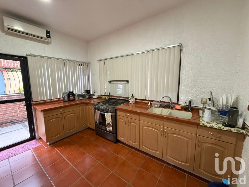 Casa en venta dentro de fraccionamiento Brisas