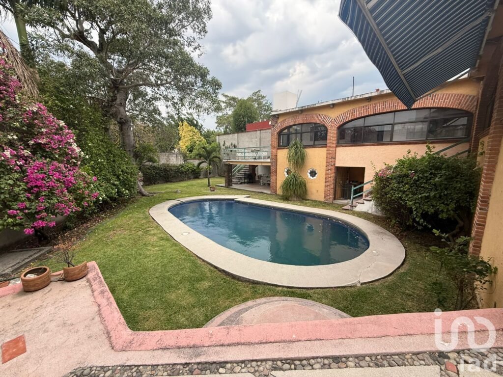 Casa en venta dentro de fraccionamiento Brisas