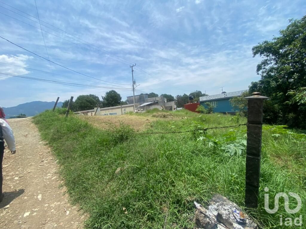 Terreno habitacional en venta en Huauchinango esquina