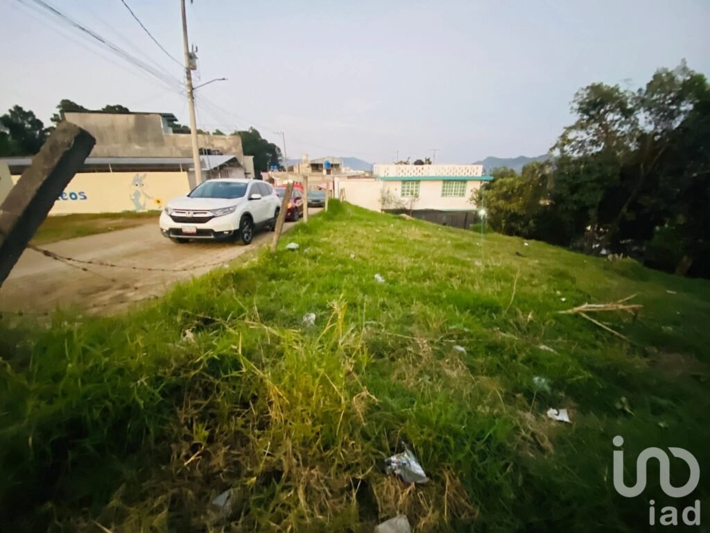 Terreno habitacional en venta en Huauchinango esquina