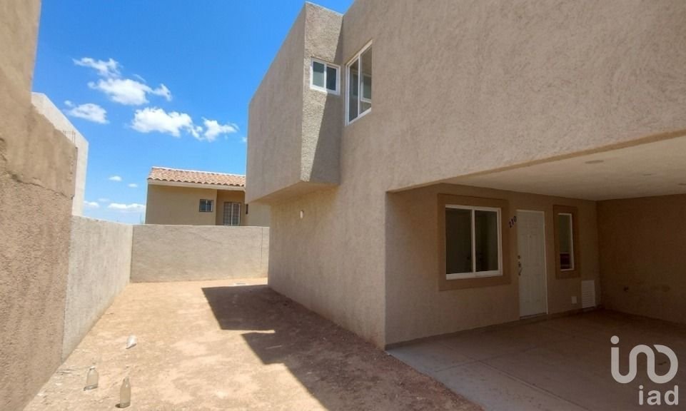 CASA EN RENTA EN RESIDENCIAL REAL MADEIRA,PACHUCA,HGO.
