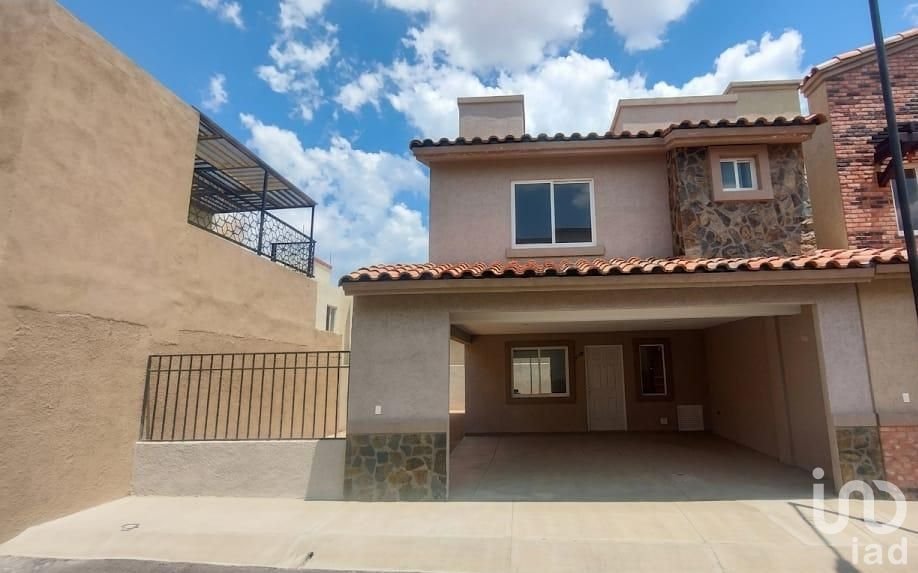 CASA EN RENTA EN RESIDENCIAL REAL MADEIRA,PACHUCA,HGO.