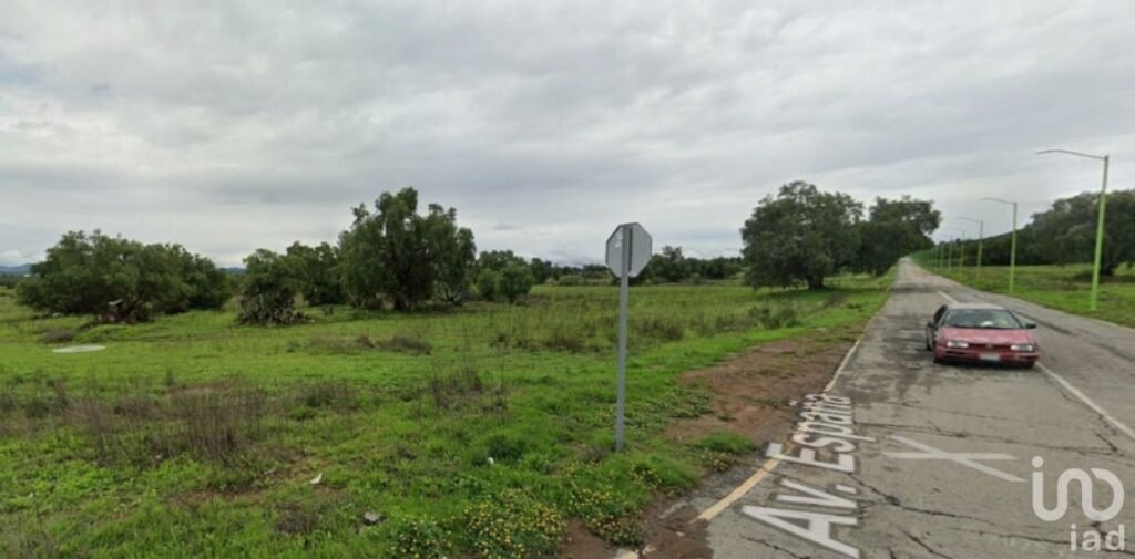 TERRENO EN VENTA  SOBRE CARRETERA EN ZEMPOALA,HGO