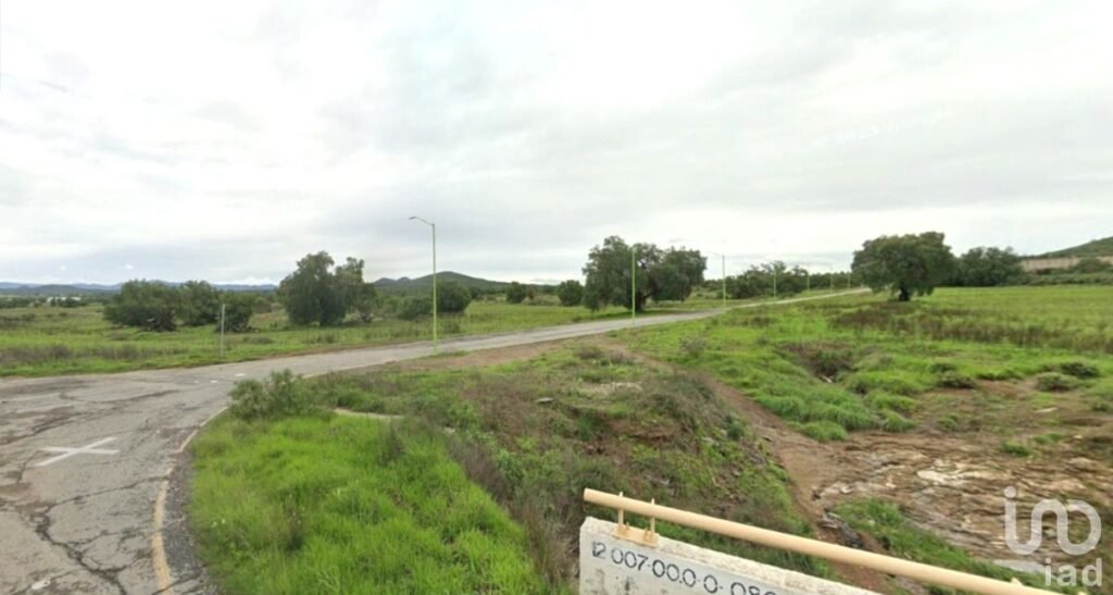 TERRENO EN VENTA  SOBRE CARRETERA EN ZEMPOALA,HGO