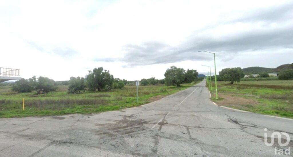 TERRENO EN VENTA  SOBRE CARRETERA EN ZEMPOALA,HGO