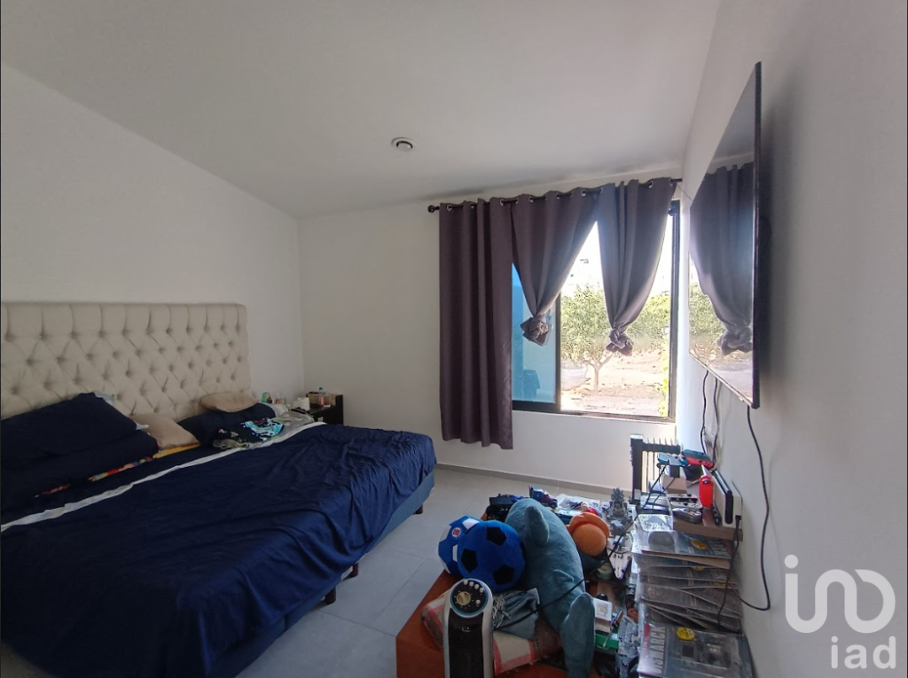 Casa en venta en condominio en La Loma El Marques Queretaro