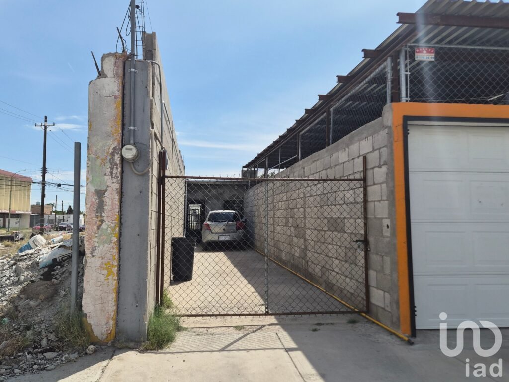 2 CASAS EN 1. VENTA 2 MIN. PUENTE INTERNACIONAL SANTA FE NORTE CD JUAREZ