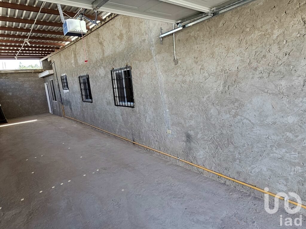 2 CASAS EN 1. VENTA 2 MIN. PUENTE INTERNACIONAL SANTA FE NORTE CD JUAREZ