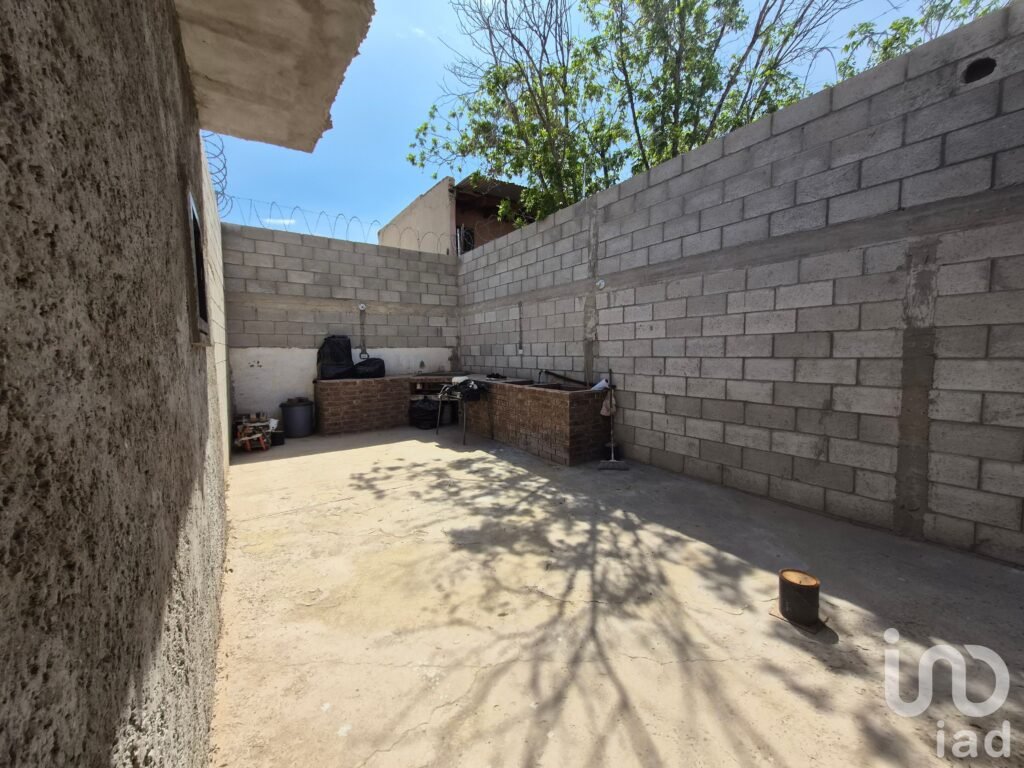 2 CASAS EN 1. VENTA 2 MIN. PUENTE INTERNACIONAL SANTA FE NORTE CD JUAREZ