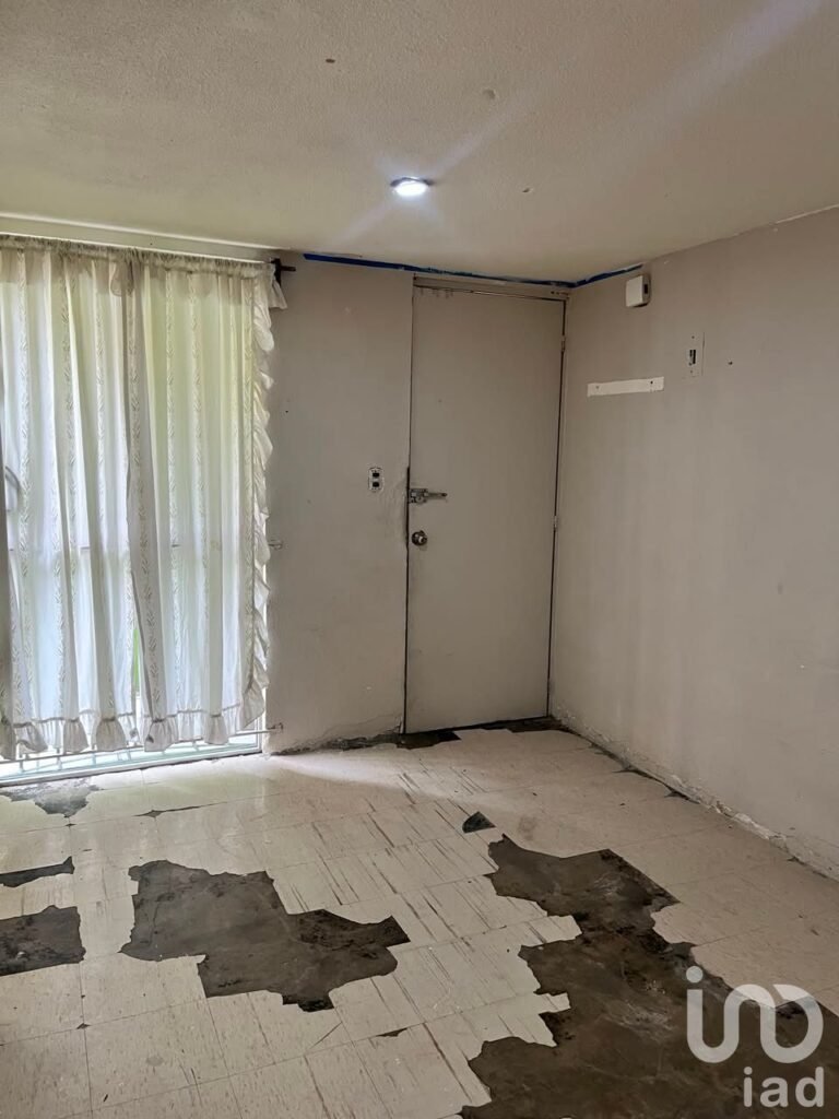 DEPARTAMENTO EN VENTA EN IZTAPALAPA SOBRE LA AV. TEXCOCO