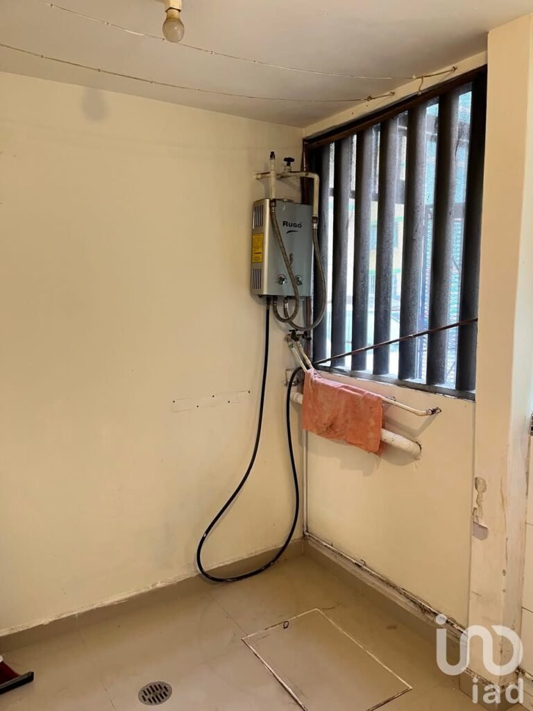 DEPARTAMENTO EN VENTA EN IZTAPALAPA SOBRE LA AV. TEXCOCO