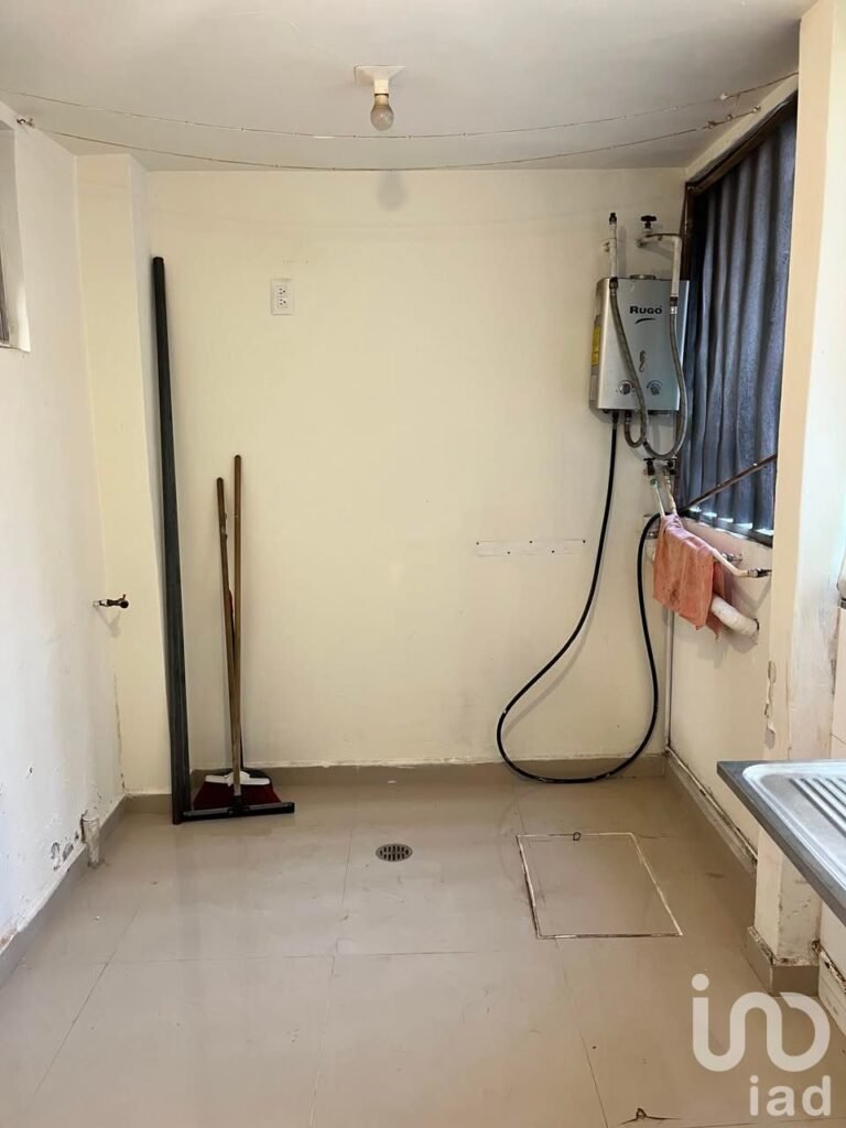 DEPARTAMENTO EN VENTA EN IZTAPALAPA SOBRE LA AV. TEXCOCO