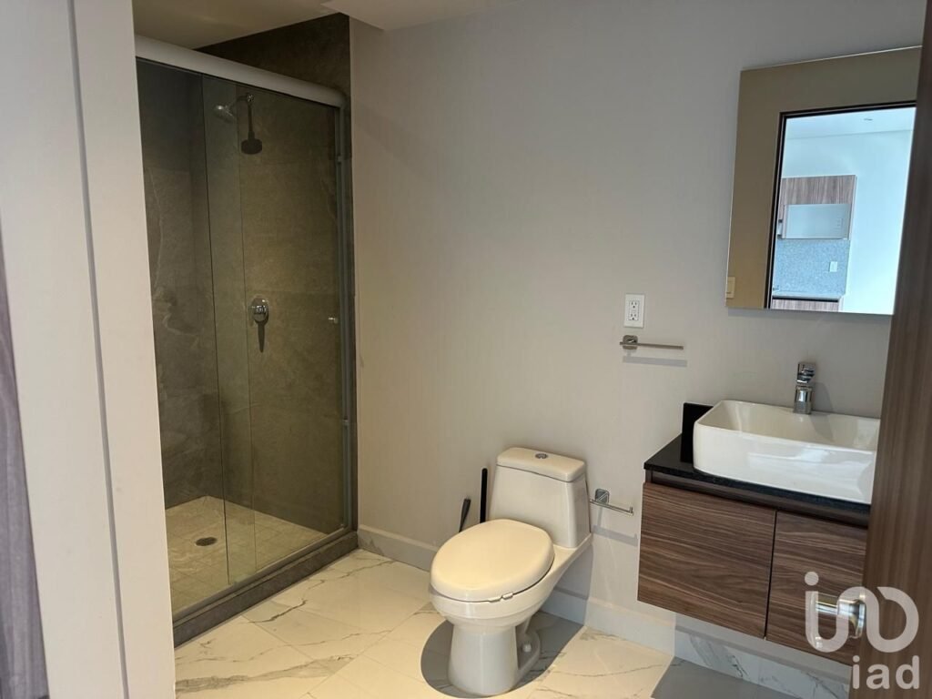 DEPARTAMENTO EN RENTA SEMIAMUEBLADO EN ALTEZZA CENTRAL, NAUCALPAN DE JUÁREZ