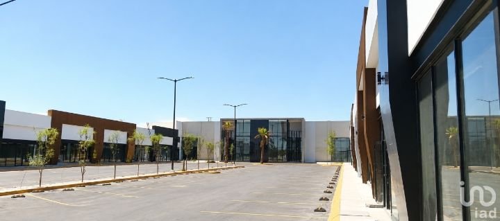LOCALES NUEVA PLAZA EN RENTA JILOTEPEC Y LAS TORRES ESTRENALO