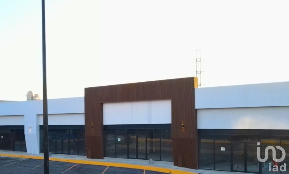 LOCALES NUEVA PLAZA EN RENTA JILOTEPEC Y LAS TORRES ESTRENALO