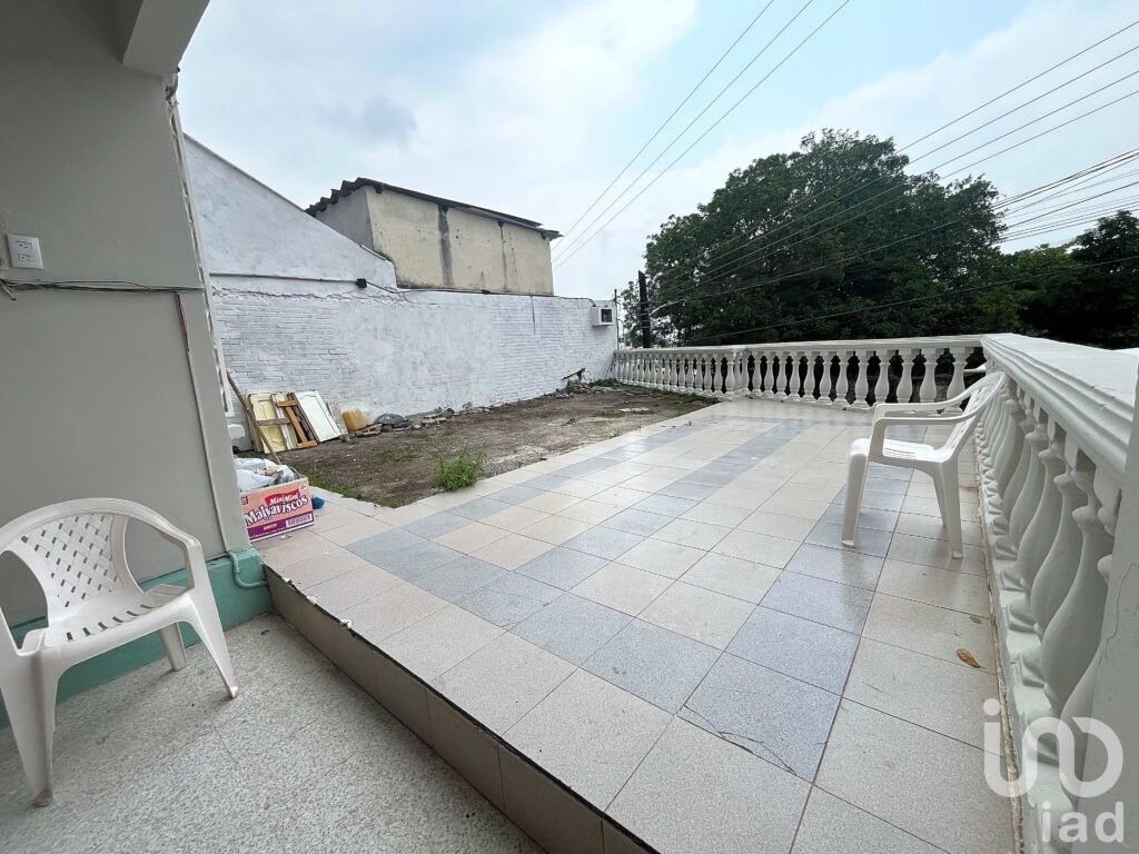 Casa en venta en Primitivo R. Valencia en San Andrés Tuxtla, Ver.