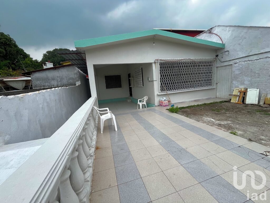 Casa en venta en Primitivo R. Valencia en San Andrés Tuxtla, Ver.