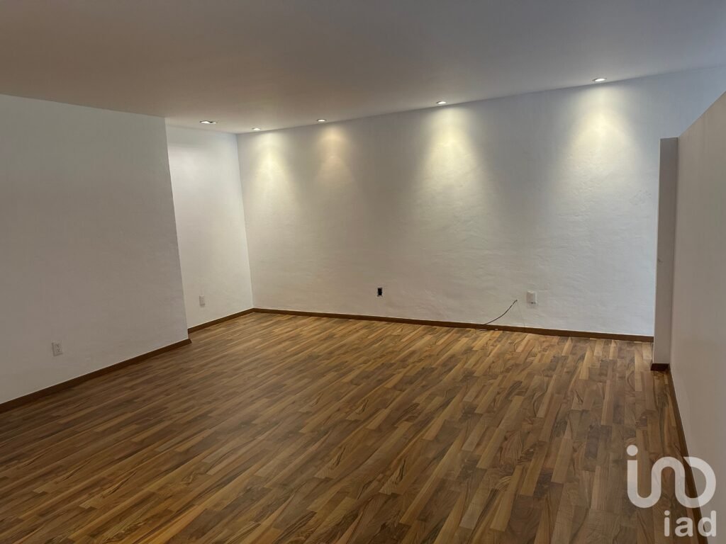 Se renta Garden House en Real de la Palma Bosque real
