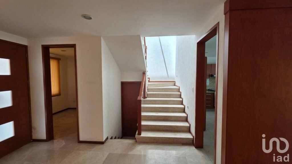 CASA EN VENTA EN LOMAS II, CLUSTER CAPELLANIA