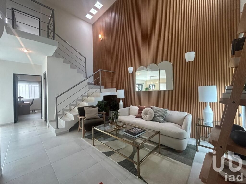 Casa Nueva en Venta  con sala a doble altura