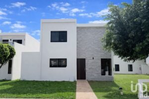 Casa Nueva en Venta  con sala a doble altura