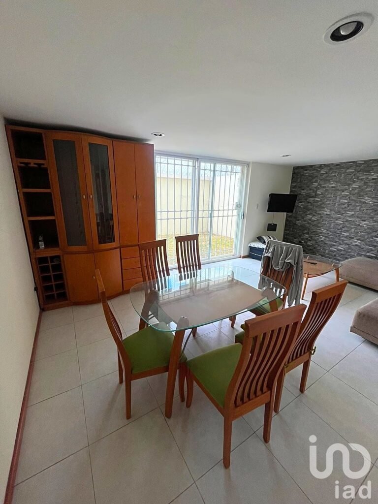 Casa en venta en Huejotzingo (VILLA LAS MORAS) con amenidades premium.