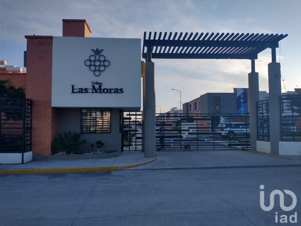 Casa en venta en Huejotzingo (VILLA LAS MORAS) con amenidades premium.