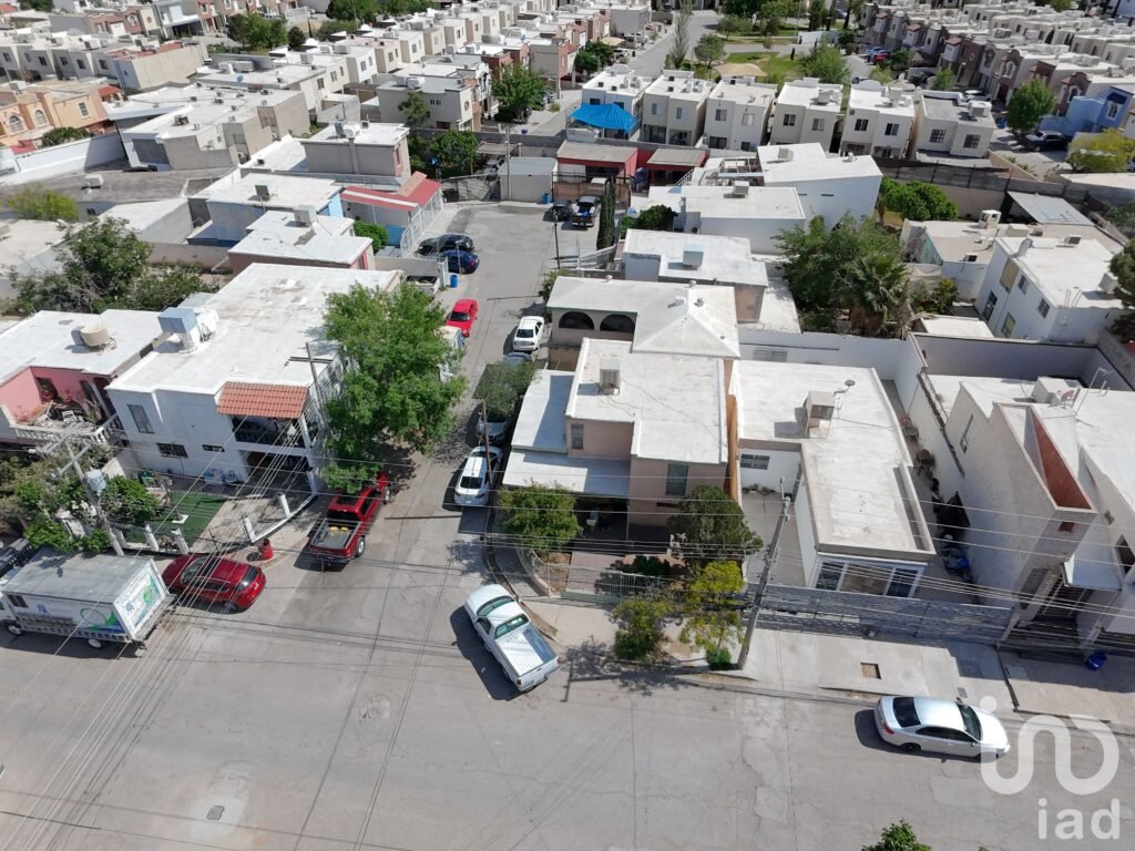 Casa en Venta en Pradera Dorada en Esquina