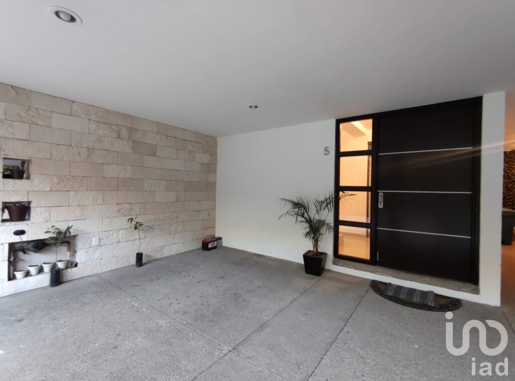 CASA EN VENTA EN IRRIGACIÓN