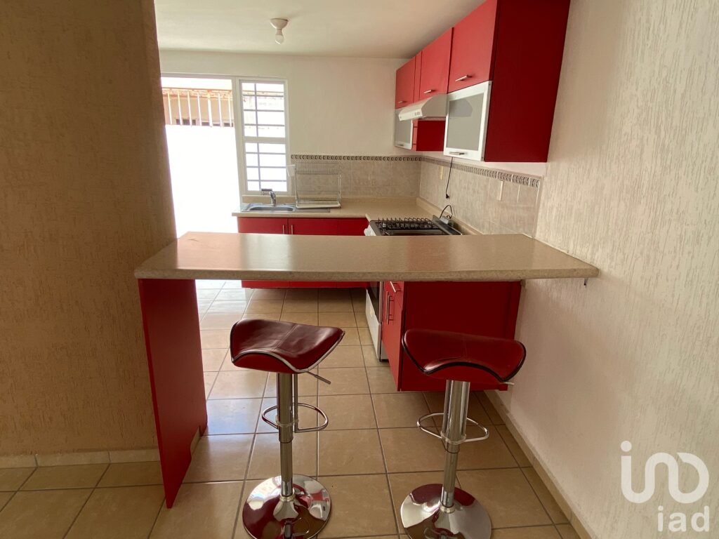CASA EN RENTA CENTRO SUR