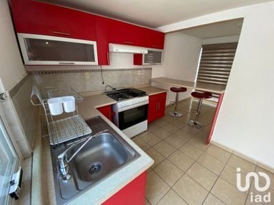 CASA EN RENTA CENTRO SUR