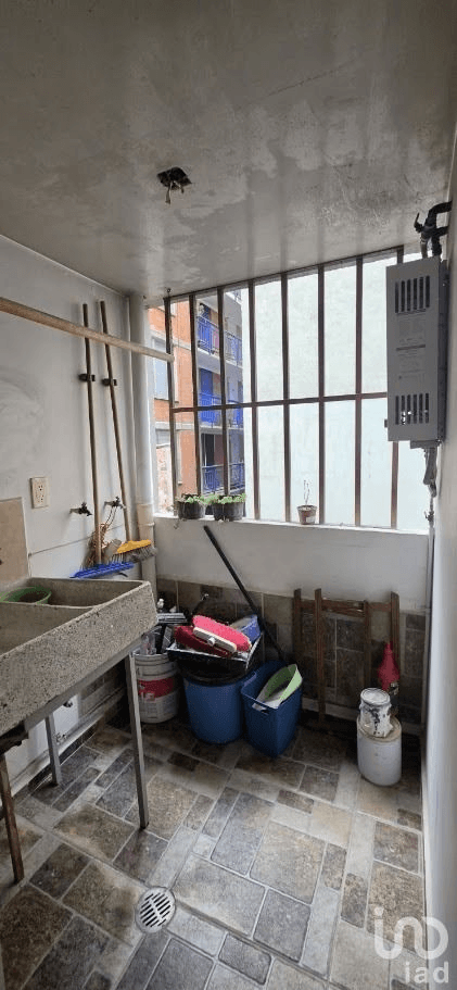 DEPARTAMENTO EN VENTA EN BUENAVISTA A DOS CUADRAS DE LA ESTACIÓN DEL METRO GUERRERO, CDMX