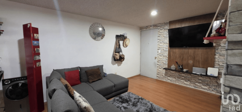 DEPARTAMENTO EN VENTA EN BUENAVISTA A DOS CUADRAS DE LA ESTACIÓN DEL METRO GUERRERO, CDMX
