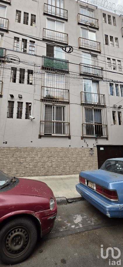 DEPARTAMENTO EN VENTA EN BUENAVISTA A DOS CUADRAS DE LA ESTACIÓN DEL METRO GUERRERO, CDMX